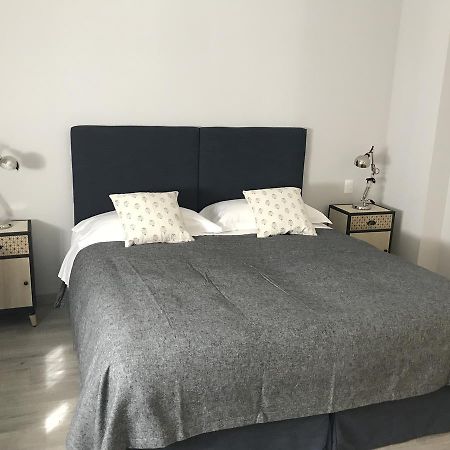 Dimora 16 Rooms & Garden Prato Kültér fotó