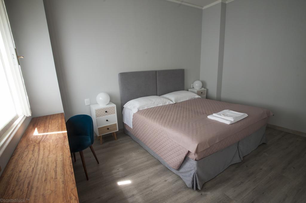 Dimora 16 Rooms & Garden Prato Kültér fotó