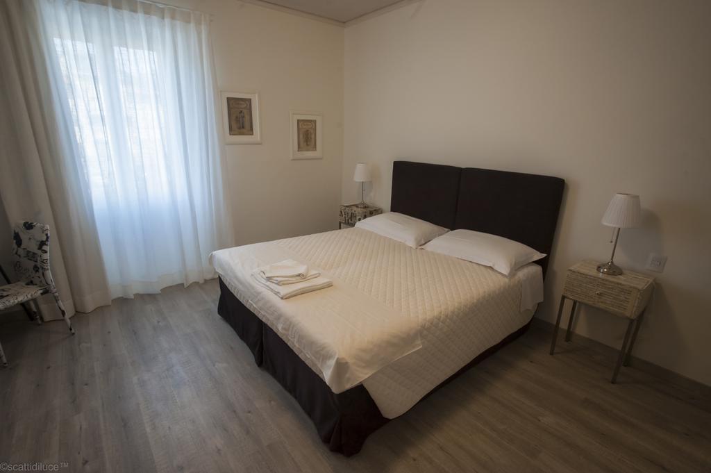 Dimora 16 Rooms & Garden Prato Kültér fotó